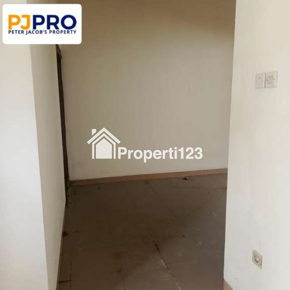 Dijual Rumah Siap Huni Harga Murah Posisi Hook di Harapan Indah 1 Bekasi - 8