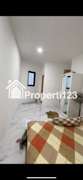Dijual Rumah + Usaha Loundry di Jelambar Baru (Belakang Sekolah Kristen Pancaran Berkat) - 15