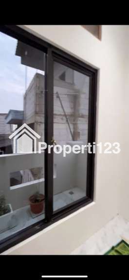 Dijual Rumah + Usaha Loundry di Jelambar Baru (Belakang Sekolah Kristen Pancaran Berkat) - 9