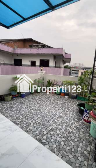 Dijual Rumah + Usaha Loundry di Jelambar Baru (Belakang Sekolah Kristen Pancaran Berkat) - 19