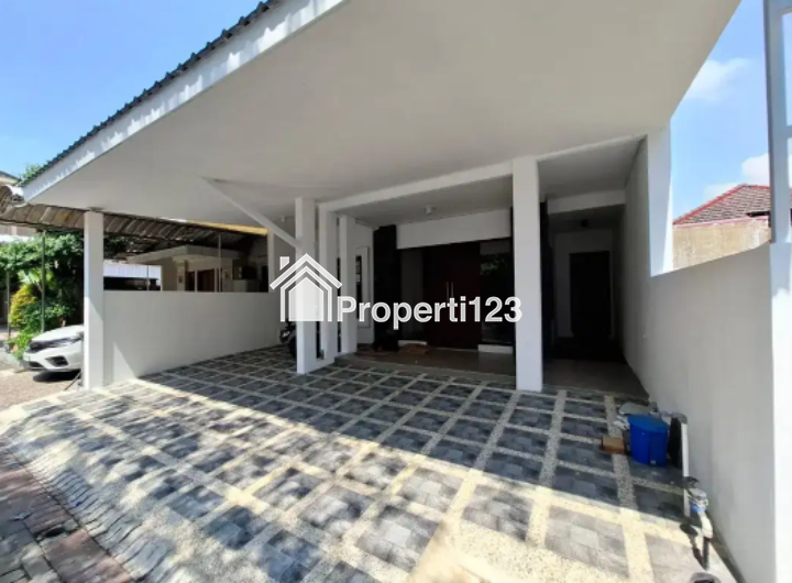 Rumah 2 Lantai Siap Huni Di Perumahan THE GAYUNGSARI Surabaya Selatan - 3