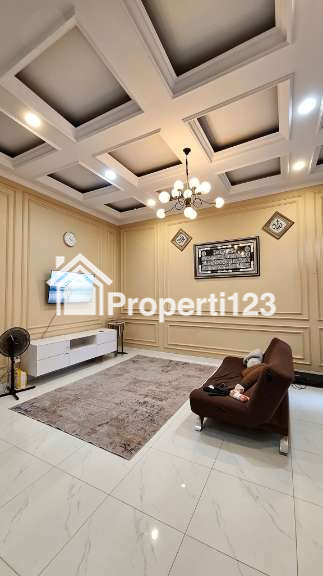 Dijual Murah Rumah Cantik 2 Lt. di Kawasan Bandara Halim Perdanakusuma, Jakarta Timur - 7