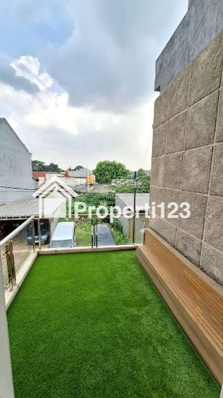 Dijual Murah Rumah Cantik 2 Lt. di Kawasan Bandara Halim Perdanakusuma, Jakarta Timur - 10