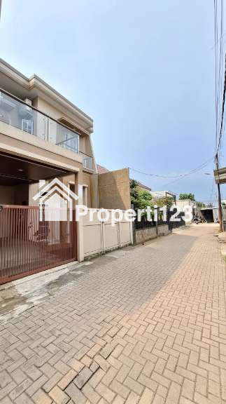 Dijual Murah Rumah Cantik 2 Lt. di Kawasan Bandara Halim Perdanakusuma, Jakarta Timur - 12