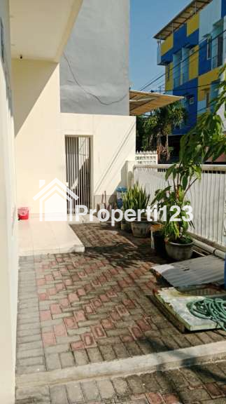 Disewakan arumah Minimalis Terawat wisma permai Surabaya - 4