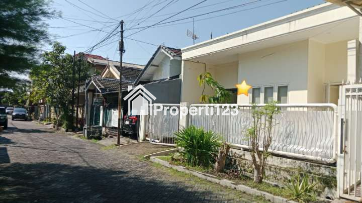 Disewakan arumah Minimalis Terawat wisma permai Surabaya - 2