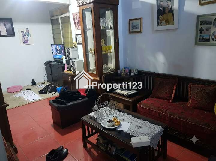 BU RUMAH SIAP HUNI ANTAPANI BANDUNG DEKAT JL INDRAMAYU SHM MURAH NEGO SAMPAI DEAL - 5