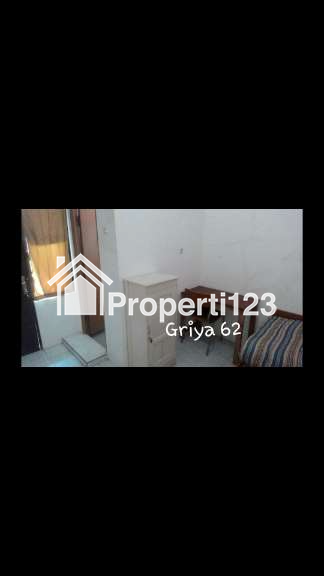 KOST PUTRI DI CONDET KRAMAT JATI - 2