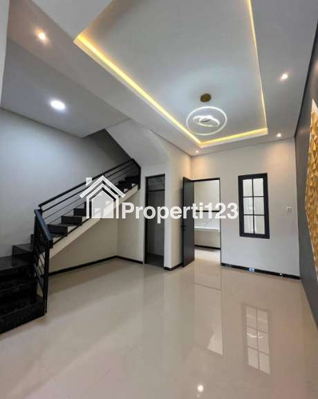 Rumah Baru Gress Lokasi Nirwana Eksekutif Rungkut Surabaya Timur - 2