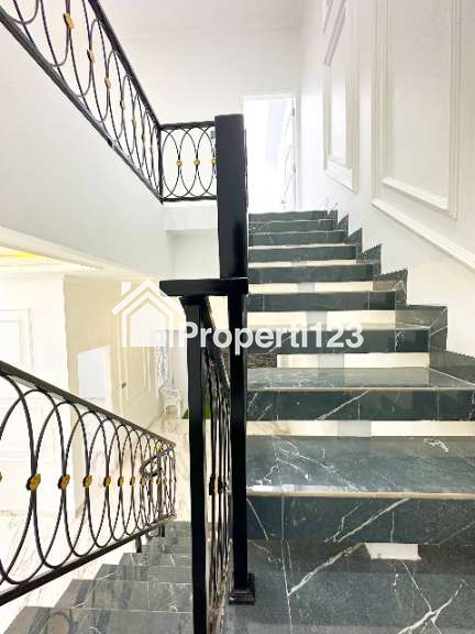 Dijual Rumah 5KT area favorit di Duren Sawit Jakarta Timur - 8