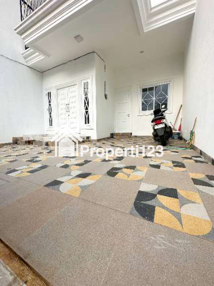 Dijual Rumah 5KT area favorit di Duren Sawit Jakarta Timur - 2