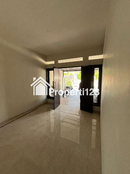 Di jual rumah di sumber solo - 4