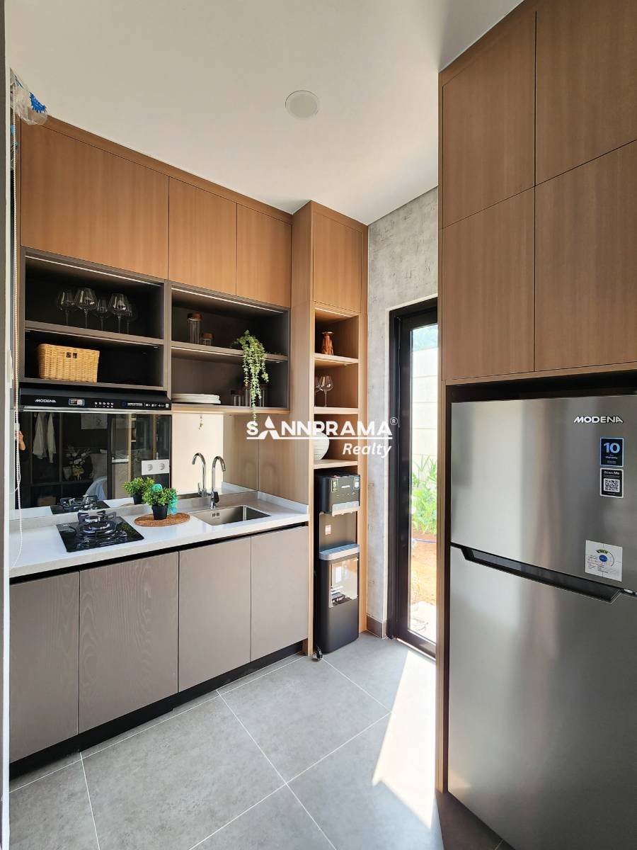 Rumah 2 lantai konsep Garden House Resort di Serpong Tang Sel - 7