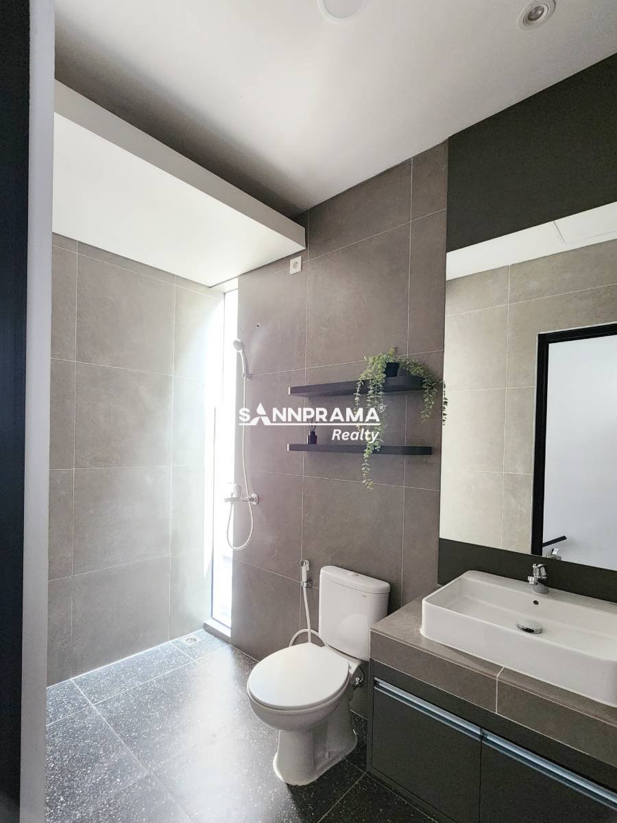 Rumah 2 lantai konsep Garden House Resort di Serpong Tang Sel - 15