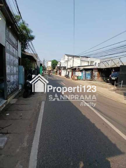 Ruko 3 lantai strategis di Srengseng Sawah Jakarta Selatan - 10