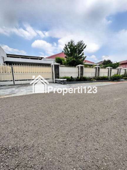 Rumah Hook Tanah Luas di Jatiwaringin Cipinang Melayu Jakarta Timur - 9