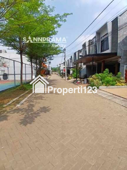 Rumah hook 2 lantai dalam cluster di Pengasinan Depok - 11
