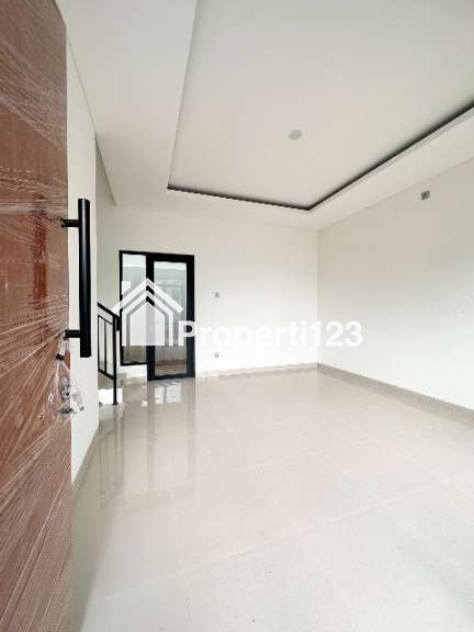 Rumah scandinavian siap huni di Pondok Gede Kota Bekasi - 3