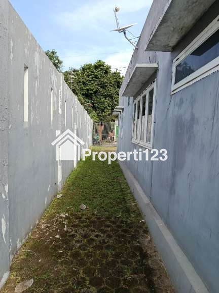 Rumah Second Mewah Dijual Dibawah Harga Pasar - 11