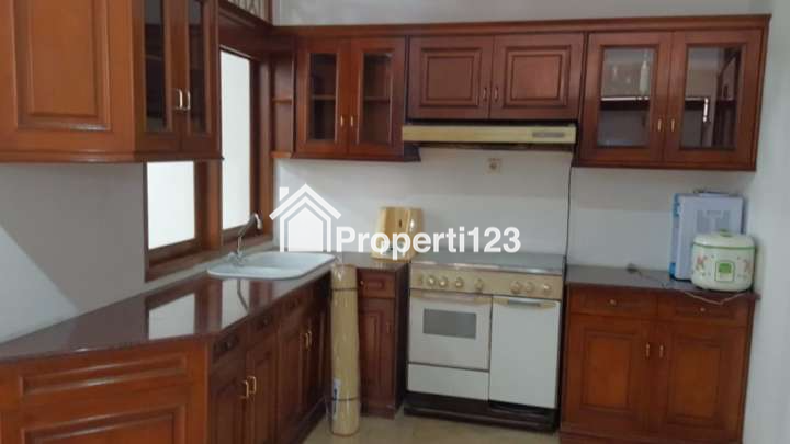 Rumah Siap Huni Dalam Cluster Mampang Prapatan Jakarta Selatan - 4