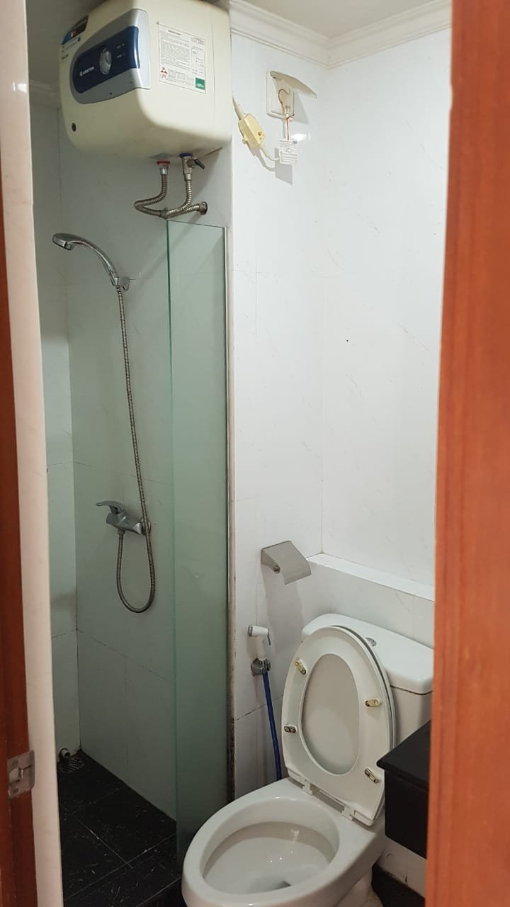 Disewakan Apartemen 2 Bedroom Royal Mediterania Garden Residences - 7