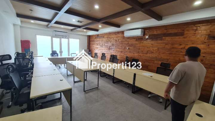 Disewakan Ruko Permata Senayan LT 75 m2 di Senayan , Jakarta Selatan  Murah - 4