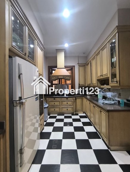 Dijual Rumah Mewah di Cempaka Putih Tengah Jakarta Pusat - 4