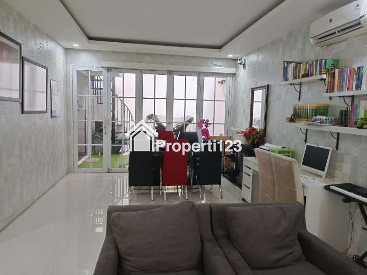Dijual Rumah diPerumahan Grand Matoa - 3
