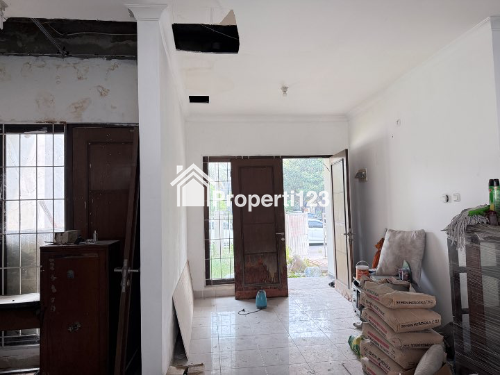 Dijual Murah Rumah di Cluster Aralia Harapan Indah Bekasi - 4