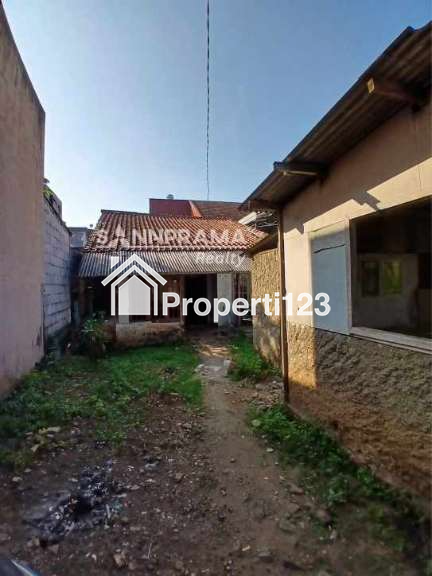 Tanah strategis ada rumah lama di Pitara Depok - 3