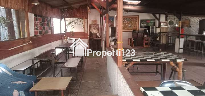 Bangunan Eks.Food Court Hitung Tanah 660 m2 SHM Muka 14 Meter Lokasi Super Strategis Untuk Kantor, Kost, Ruko, Bank, Rukan, Gym, Resto, Café di Jl. Terusan Jakarta Antapani Bandung - 2
