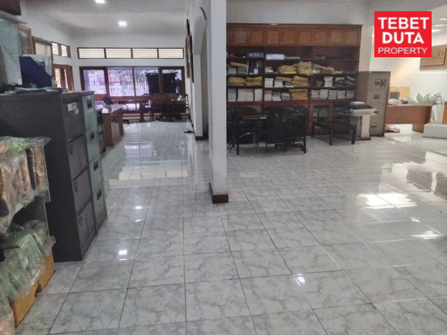 Dijual Cepat Rumah Tebet Barat Harga NJOP Lokasi Strategis Jalan Raya (BU) - 7