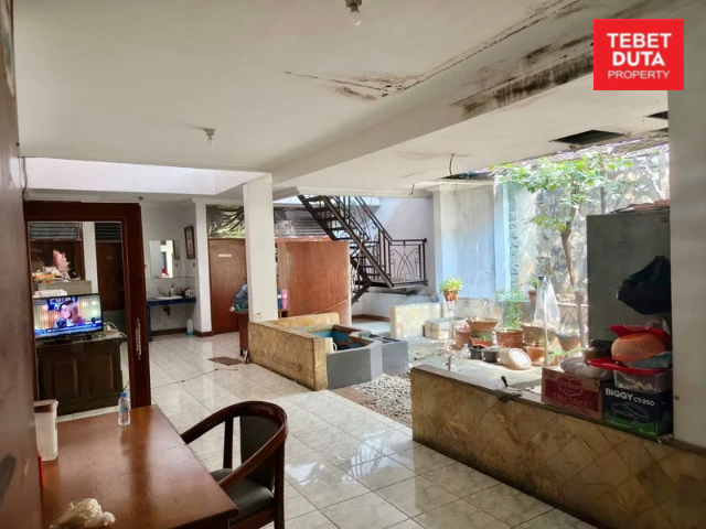 Dijual Murah Rumah Tebet Barat Harga NJOP Lokasi Strategis Jalan Raya - 21
