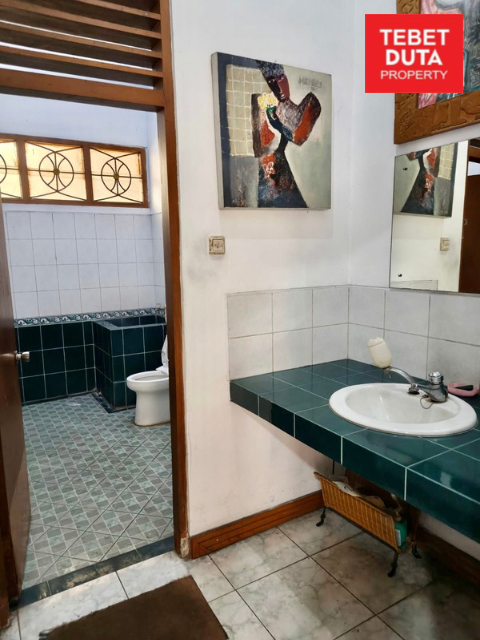 Dijual Murah Rumah Tebet Barat Harga NJOP Lokasi Strategis Jalan Raya - 15