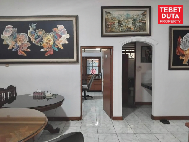Dijual Cepat Rumah Tebet Barat Harga NJOP Lokasi Strategis Jalan Raya (BU) - 3