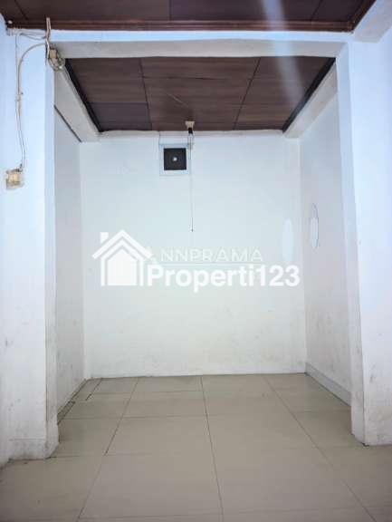 Rumah second 2lantai murah plus kosan diperumnas beji depok - 9