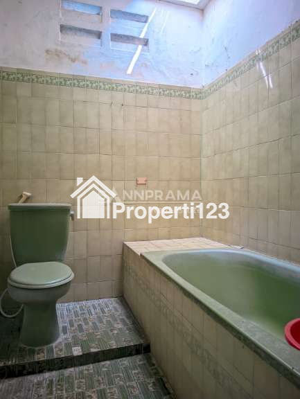 Rumah second 2lantai murah plus kosan diperumnas beji depok - 10