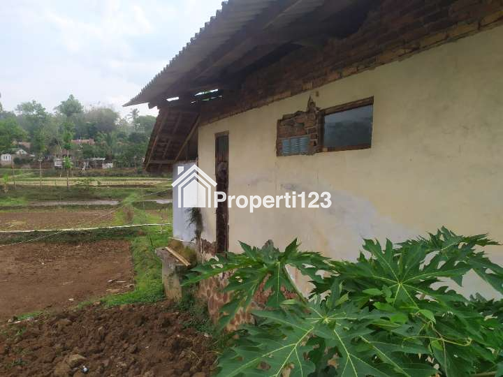 DIJUAL TANAH BESERTA BANGUNAN DI DAERAH KABUPATEN BANDUNG - 4