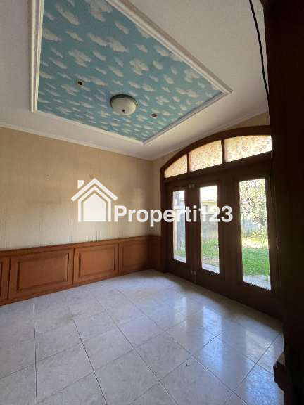 Di jual rumah di jalan Adisucipto solo - 4