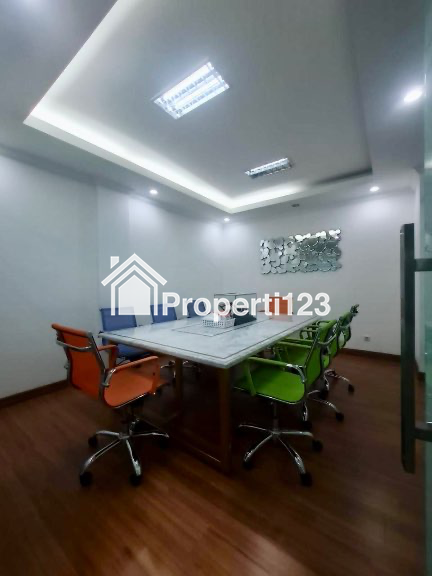 Dijual Kantor Baru Renovasi di Tebet Barat Dalam Jakarta Selatan - 9