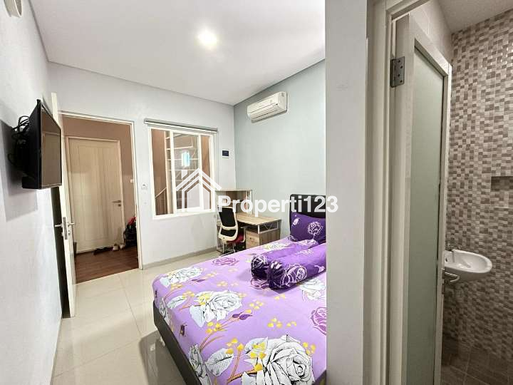 Rumah Kost Aktif Mahasiswa Ciputra Citraland Waterfront Minimalis - 2