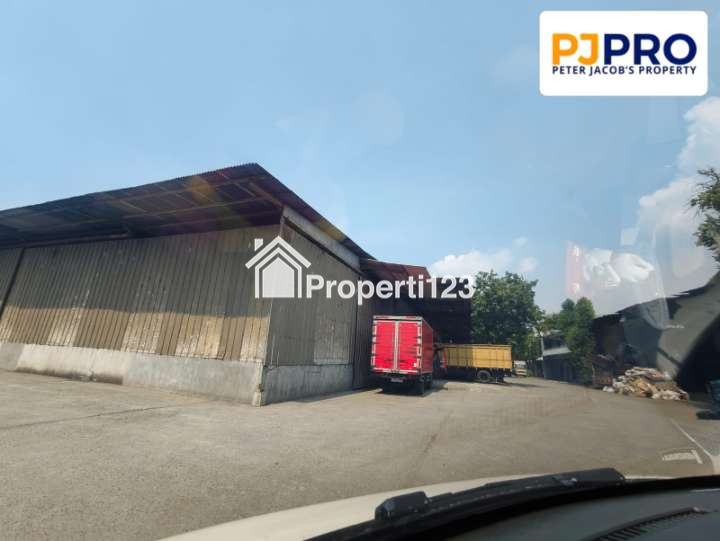 Dijual Gudang 5 Unit dan 2 Unit Rumah Akses Kontainer di Kalideres - 7