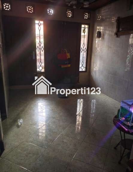 Rumah Di Depok - 2