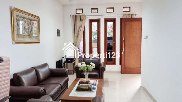 Jual BU : Rumah Minimalis Tropikal Villa Semi Furnish + Kolam Renang - 5