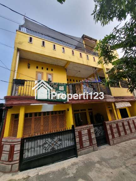 DIJUAL RUMAH 3 LANTAI DEPAN TERMINAL BIS BUBULAK KOTA BOGOR - 2