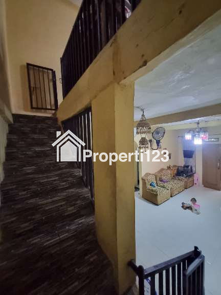 DIJUAL RUMAH 3 LANTAI DEPAN TERMINAL BIS BUBULAK KOTA BOGOR - 17