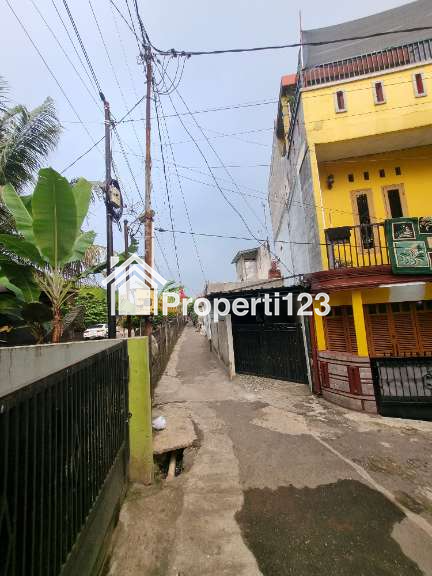DIJUAL RUMAH 3 LANTAI DEPAN TERMINAL BIS BUBULAK KOTA BOGOR - 5