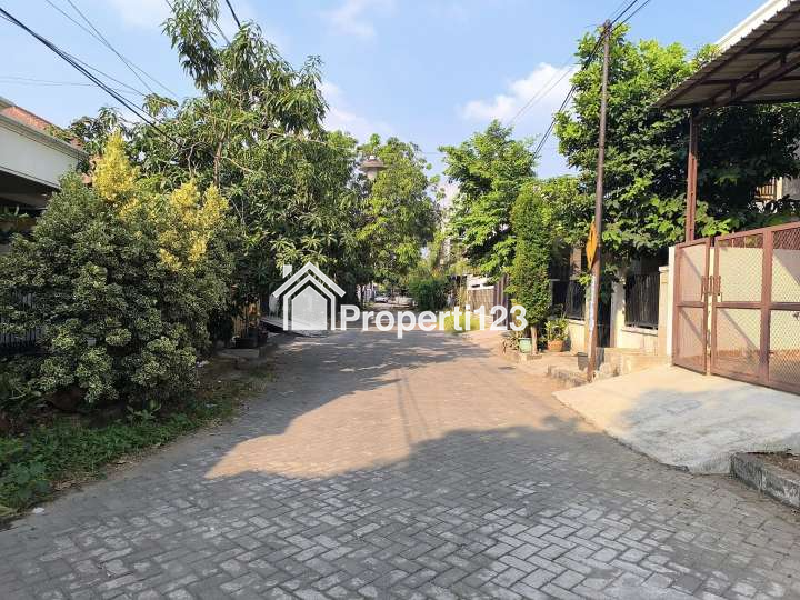 Rumah Siap Huni Lokasi Strategis Harapan Indah Bekasi - 8
