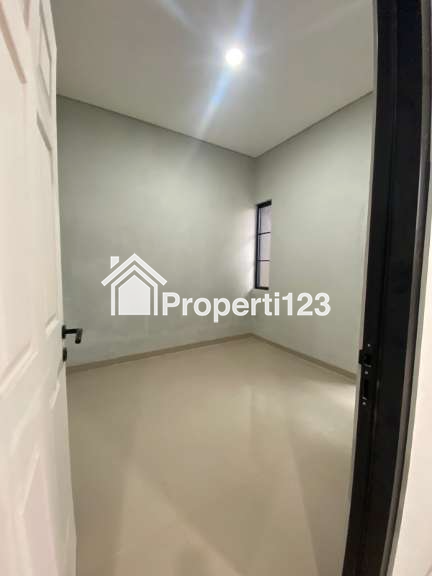 dijual rumah 2 lantai dekat tol cileunyi, rumah 3 kamar dijual di cileunyi bandung timur - 5
