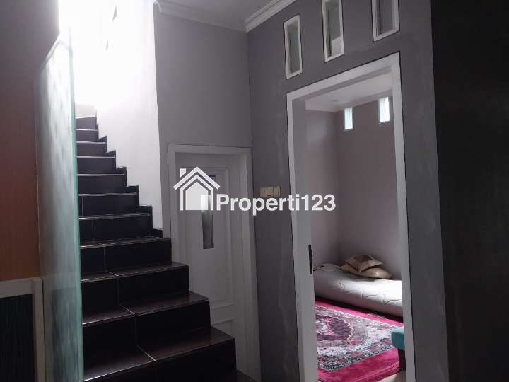 Rumah Hook Full Furnished Di Perumahan Oma Campus Dau Malang - 7